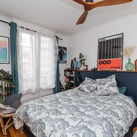 Comfy 31 M For 2 Well Decorated With Balcony דירה